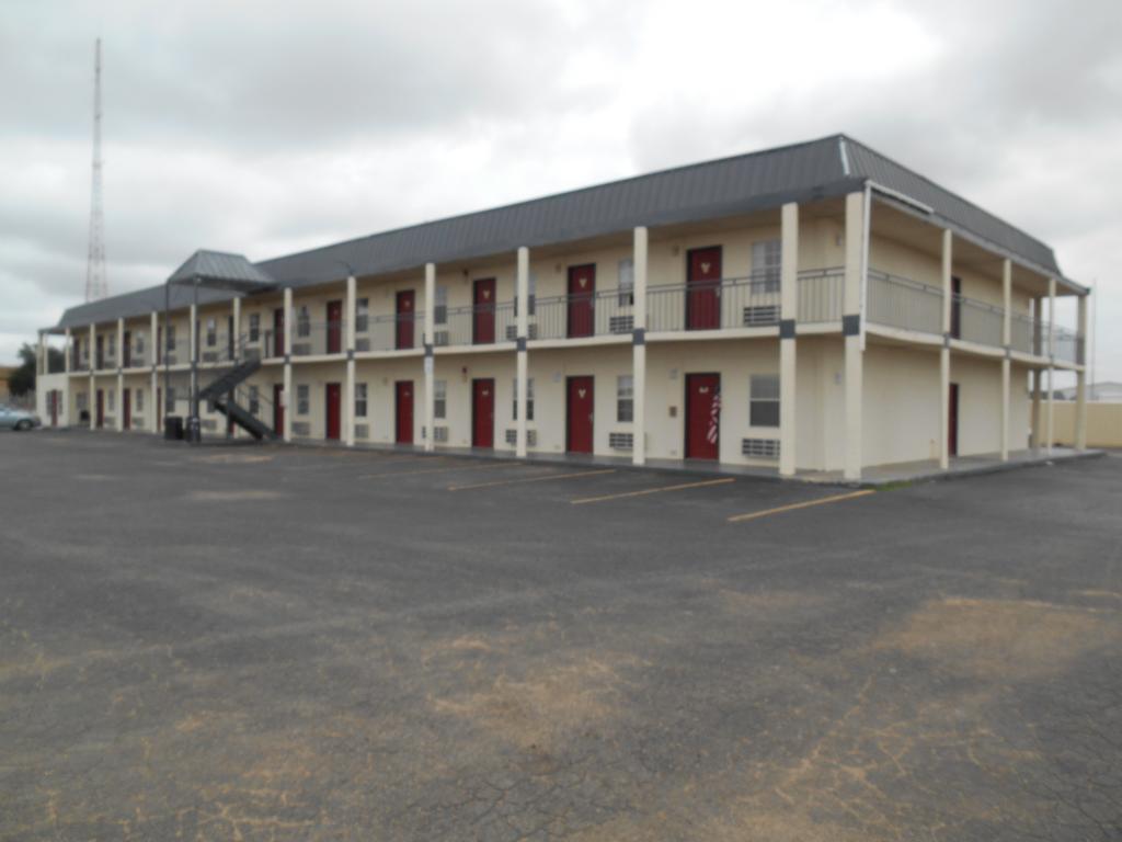 Super 7 Inn Midland Ngoại thất bức ảnh
